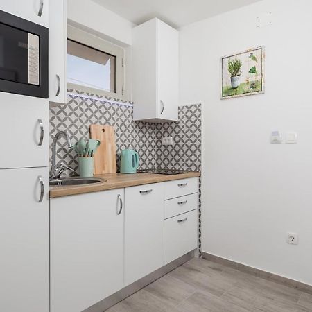 Studio Apartman Rozi Opatija Ngoại thất bức ảnh