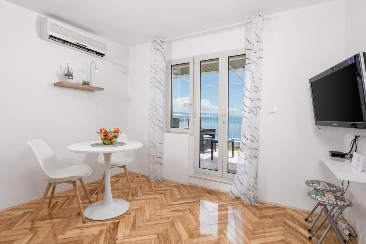 Studio Apartman Rozi Opatija Ngoại thất bức ảnh